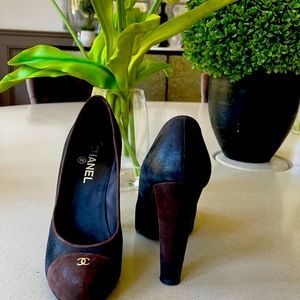 Chanel pumps